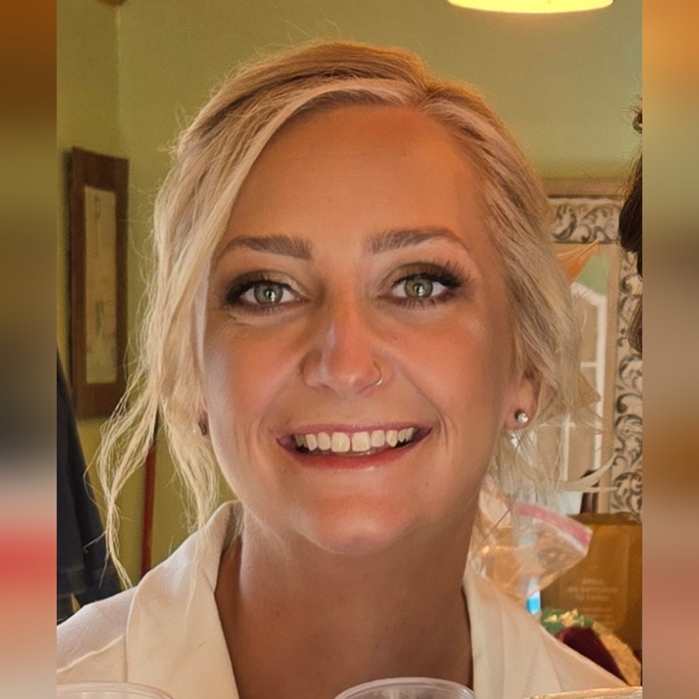 Meet your Posher, Kendra